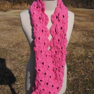 Crochet Dusty Rose Pink Circle Scarf/New